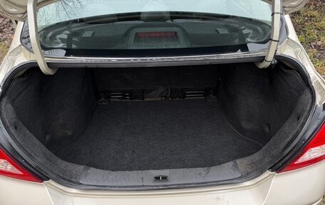 Nissan Tiida, 2010 год, 610 000 рублей, 24 фотография