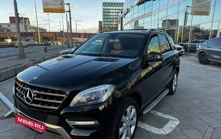 Mercedes-Benz M-Класс, 2014 год, 2 390 000 рублей, 2 фотография