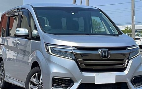 Honda Stepwgn IV, 2021 год, 2 049 000 рублей, 3 фотография