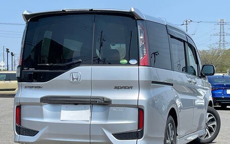 Honda Stepwgn IV, 2021 год, 2 049 000 рублей, 6 фотография