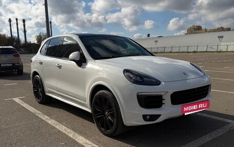 Porsche Cayenne III, 2017 год, 4 950 000 рублей, 2 фотография