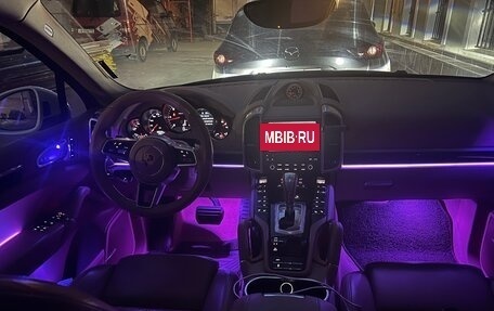 Porsche Cayenne III, 2017 год, 4 950 000 рублей, 25 фотография