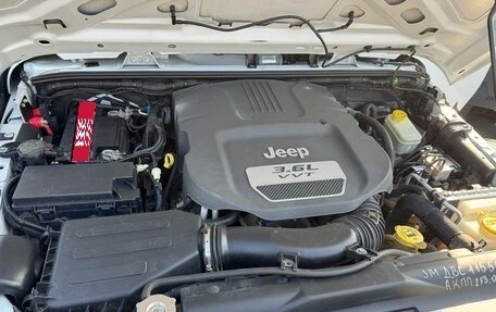 Jeep Wrangler, 2013 год, 4 300 000 рублей, 36 фотография