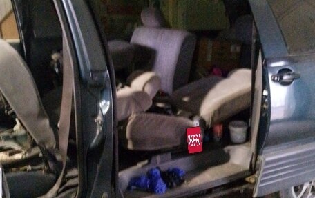 Toyota Estima III рестайлинг -2, 1995 год, 100 000 рублей, 4 фотография