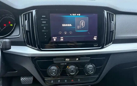 Skoda Kamiq I, 2022 год, 1 900 001 рублей, 13 фотография