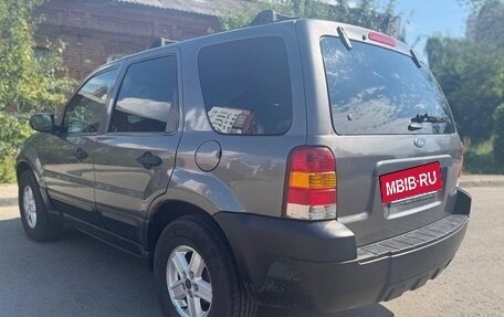 Ford Escape II, 2004 год, 590 000 рублей, 4 фотография