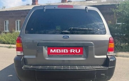 Ford Escape II, 2004 год, 590 000 рублей, 8 фотография