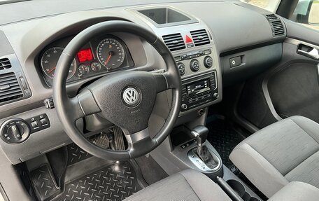 Volkswagen Touran III, 2010 год, 780 000 рублей, 12 фотография