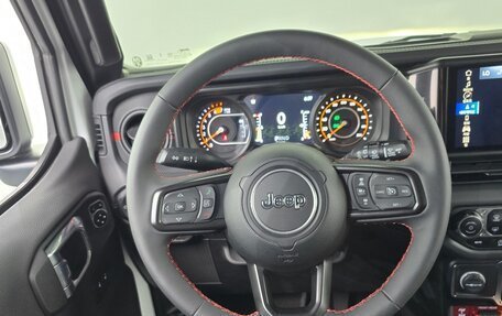 Jeep Wrangler, 2023 год, 4 625 000 рублей, 5 фотография