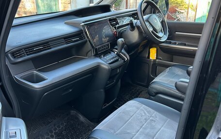 Honda Stepwgn IV, 2020 год, 2 500 000 рублей, 9 фотография