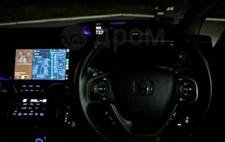 Honda Stepwgn IV, 2020 год, 2 500 000 рублей, 3 фотография