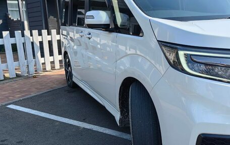 Honda Stepwgn IV, 2020 год, 2 550 000 рублей, 6 фотография