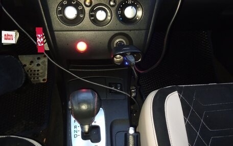 Mitsubishi Outlander III рестайлинг 3, 2004 год, 700 000 рублей, 14 фотография