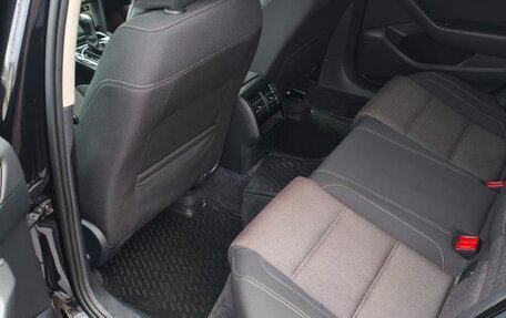 Volkswagen Passat B8 рестайлинг, 2018 год, 2 180 000 рублей, 6 фотография