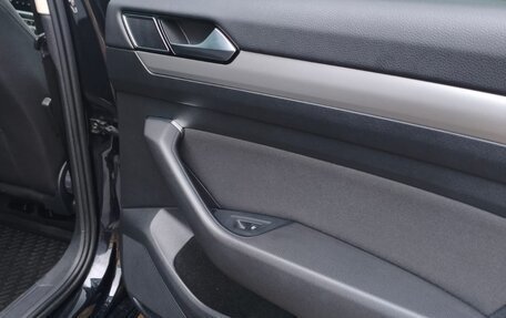 Volkswagen Passat B8 рестайлинг, 2018 год, 2 180 000 рублей, 10 фотография