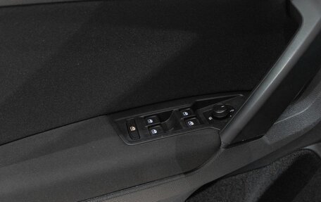 Volkswagen Tiguan II, 2020 год, 2 842 300 рублей, 10 фотография