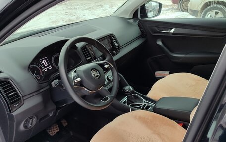 Skoda Karoq I, 2021 год, 2 550 000 рублей, 2 фотография