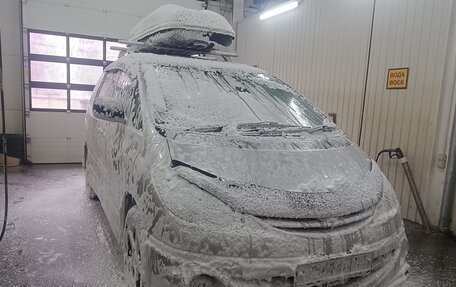 Toyota Estima III рестайлинг -2, 2001 год, 1 450 000 рублей, 2 фотография