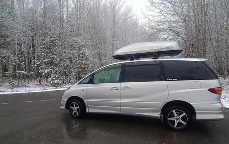 Toyota Estima III рестайлинг -2, 2001 год, 1 450 000 рублей, 5 фотография