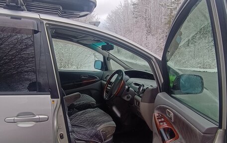 Toyota Estima III рестайлинг -2, 2001 год, 1 450 000 рублей, 10 фотография