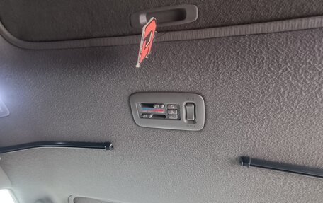 Toyota Estima III рестайлинг -2, 2001 год, 1 450 000 рублей, 13 фотография