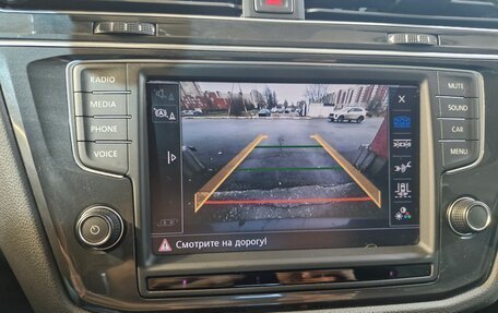 Volkswagen Tiguan II, 2016 год, 2 155 000 рублей, 15 фотография