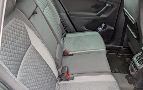 Volkswagen Tiguan II, 2016 год, 2 155 000 рублей, 18 фотография