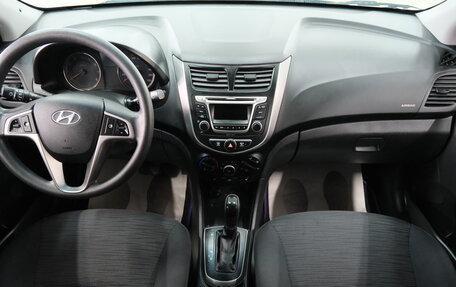 Hyundai Solaris II рестайлинг, 2015 год, 889 000 рублей, 14 фотография