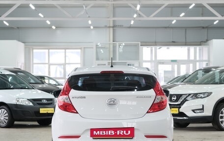 Hyundai Solaris II рестайлинг, 2015 год, 889 000 рублей, 6 фотография