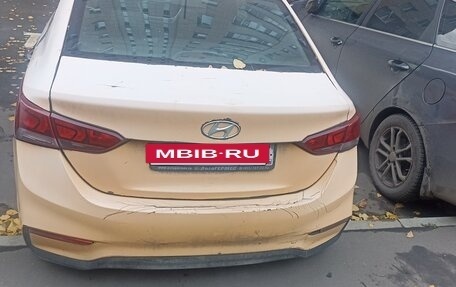 Hyundai Solaris II рестайлинг, 2017 год, 575 000 рублей, 4 фотография