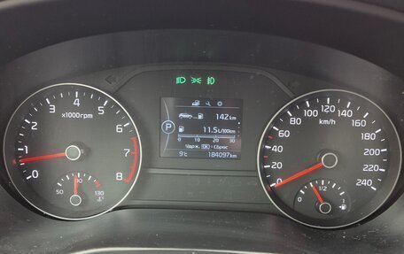 KIA Sportage IV рестайлинг, 2018 год, 2 200 000 рублей, 8 фотография