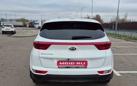 KIA Sportage IV рестайлинг, 2018 год, 2 200 000 рублей, 2 фотография