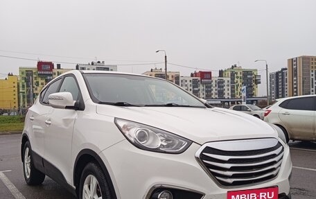 Hyundai ix35 I рестайлинг, 2013 год, 1 049 999 рублей, 2 фотография