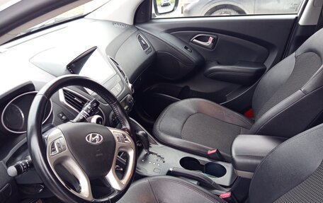 Hyundai ix35 I рестайлинг, 2013 год, 1 049 999 рублей, 8 фотография