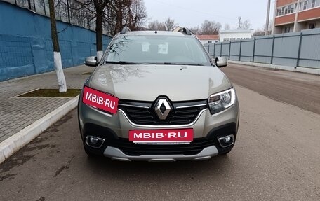Renault Sandero II рестайлинг, 2021 год, 1 650 000 рублей, 8 фотография