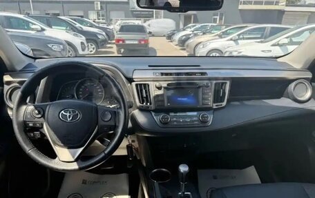 Toyota RAV4, 2015 год, 200 050 рублей, 3 фотография