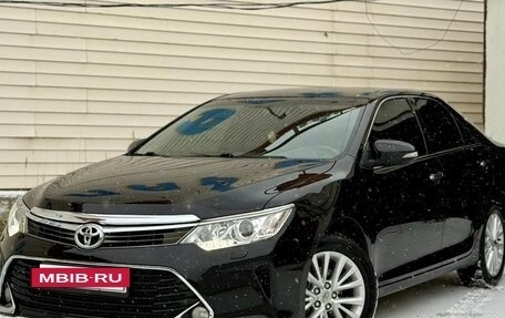 Toyota Camry, 2014 год, 1 900 000 рублей, 5 фотография