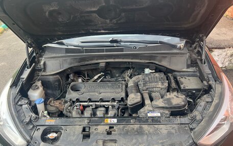 Hyundai Santa Fe III рестайлинг, 2015 год, 1 450 000 рублей, 2 фотография