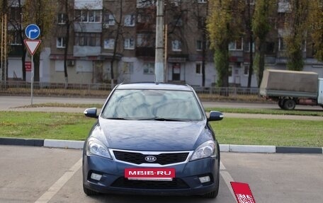 KIA cee'd I рестайлинг, 2011 год, 760 000 рублей, 2 фотография
