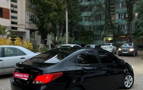 Hyundai Solaris II рестайлинг, 2015 год, 839 000 рублей, 3 фотография