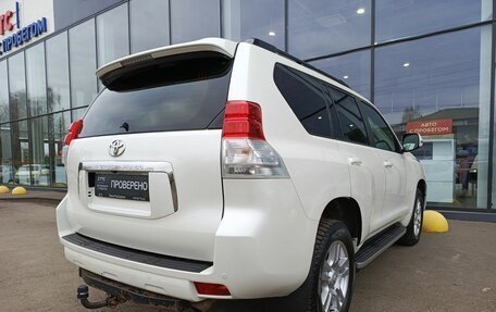 Toyota Land Cruiser Prado 150 рестайлинг 2, 2013 год, 2 874 000 рублей, 6 фотография