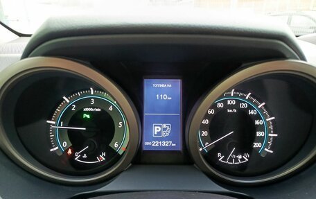 Toyota Land Cruiser Prado 150 рестайлинг 2, 2013 год, 2 874 000 рублей, 16 фотография