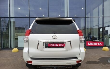 Toyota Land Cruiser Prado 150 рестайлинг 2, 2013 год, 2 874 000 рублей, 7 фотография