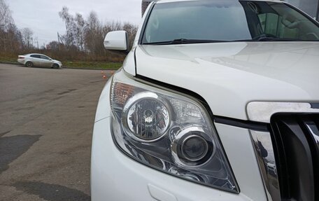 Toyota Land Cruiser Prado 150 рестайлинг 2, 2013 год, 2 874 000 рублей, 21 фотография