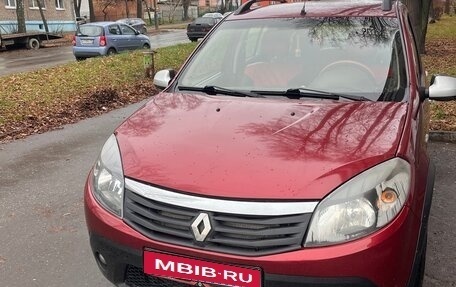 Renault Sandero I, 2014 год, 850 000 рублей, 1 фотография