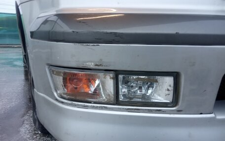 Mitsubishi Space Wagon III, 2003 год, 500 000 рублей, 7 фотография