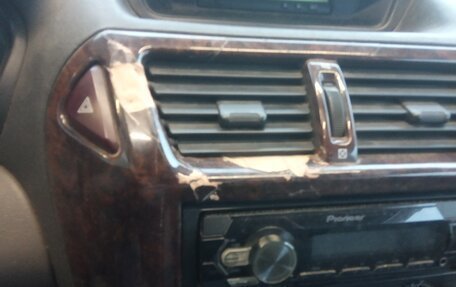 Mitsubishi Space Wagon III, 2003 год, 500 000 рублей, 13 фотография