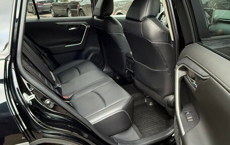 Toyota RAV4, 2021 год, 3 500 000 рублей, 9 фотография