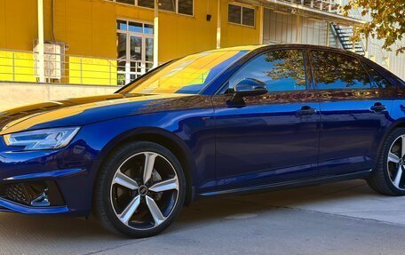 Audi A4, 2019 год, 2 920 000 рублей, 10 фотография