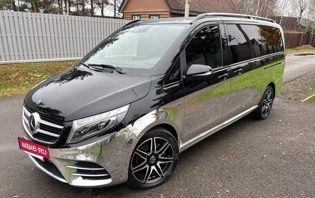 Mercedes-Benz V-Класс, 2018 год, 6 500 000 рублей, 9 фотография